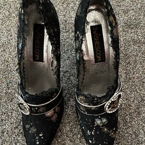 Ellie Black Women's Shoes with Silver Accents